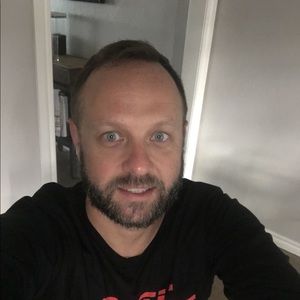 Meet your Posher, Derek